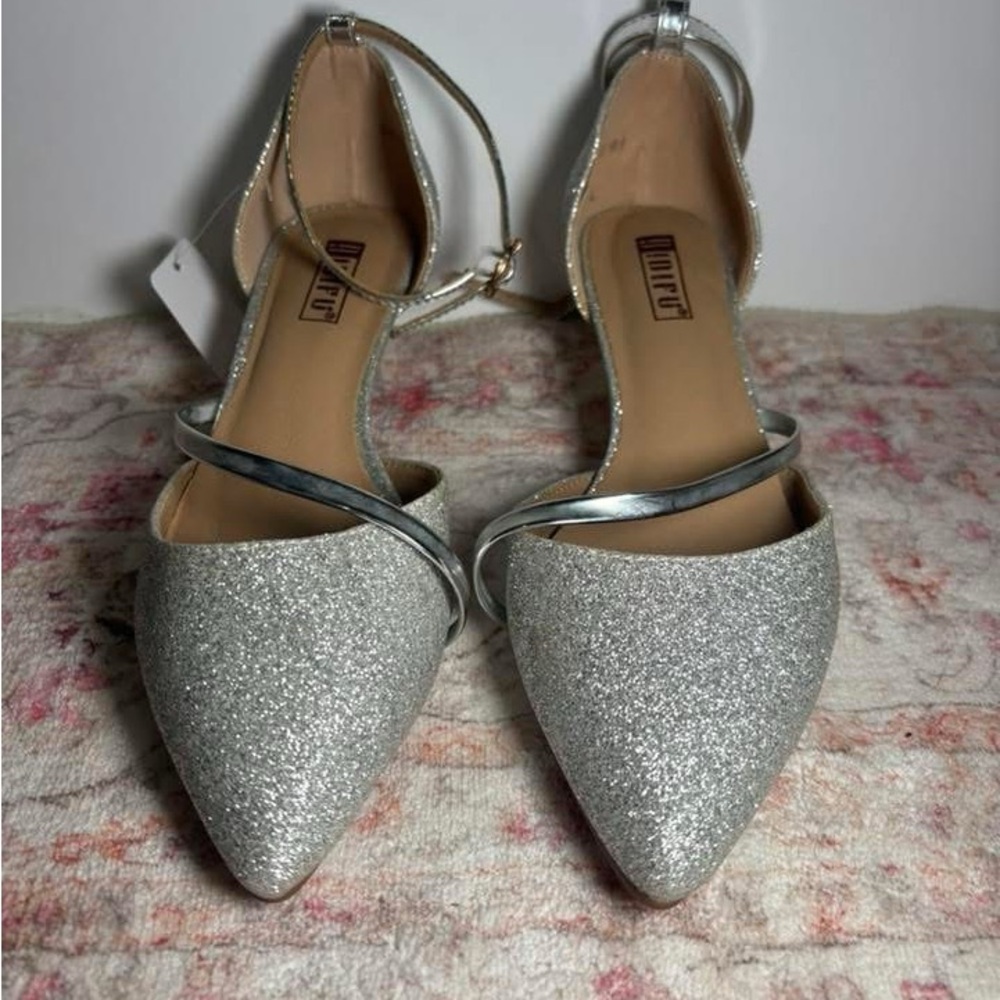 IDIFU Silver Glitter Heels